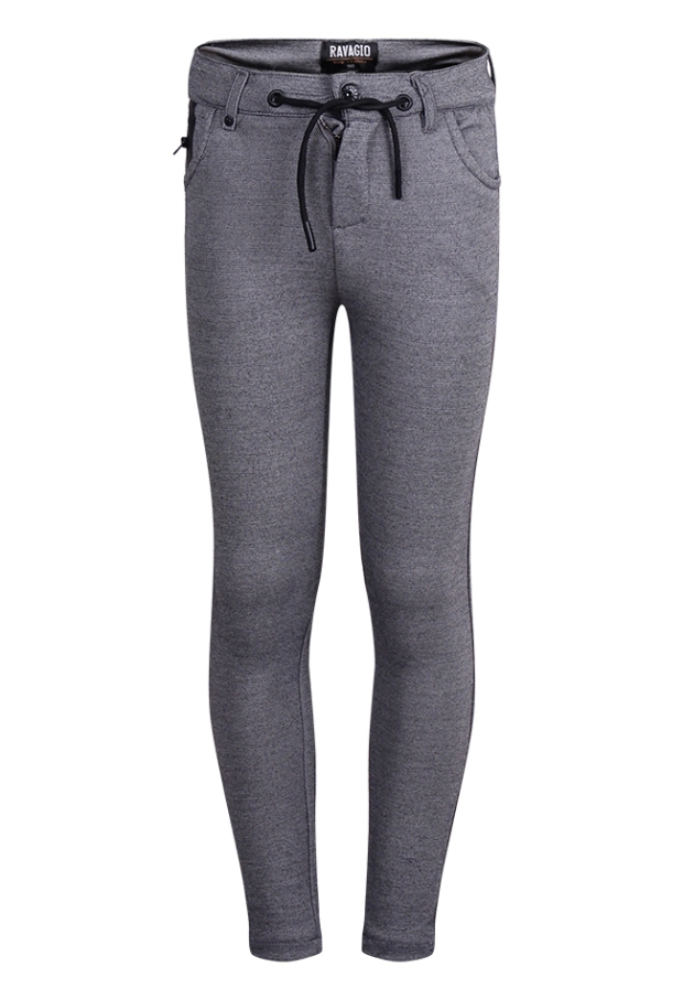 W70227/Louglas Antra melee 