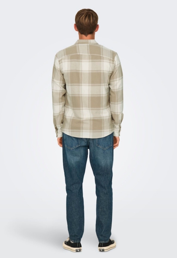 22007112 Antique White/BIG CHINCHILLA 