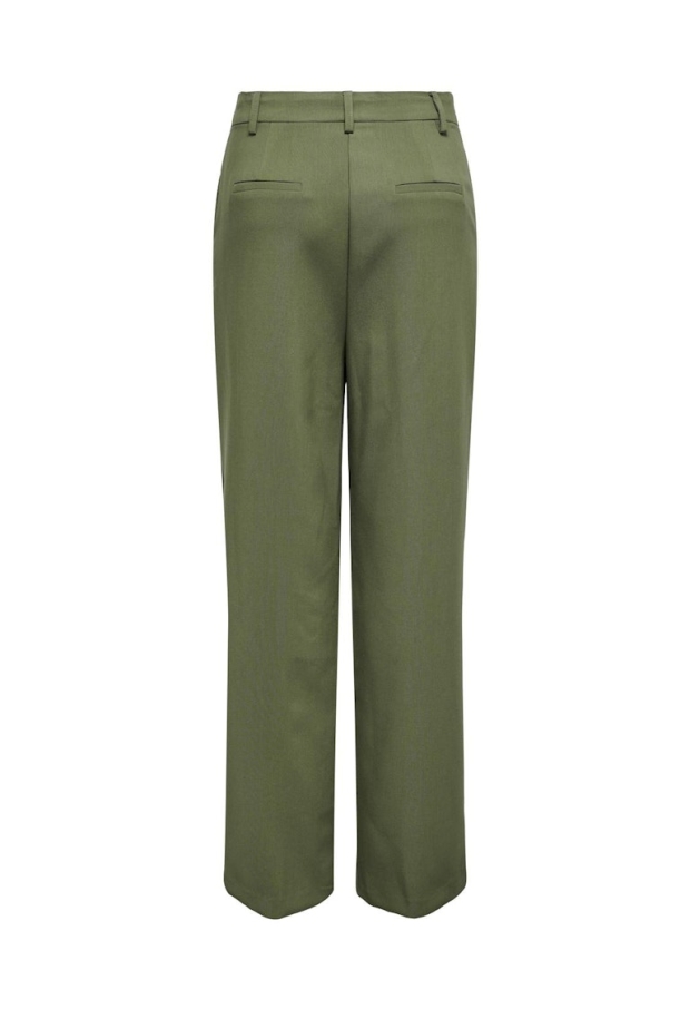 15330346 Winter Moss 