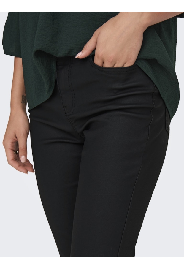 15335386 Black-Denim