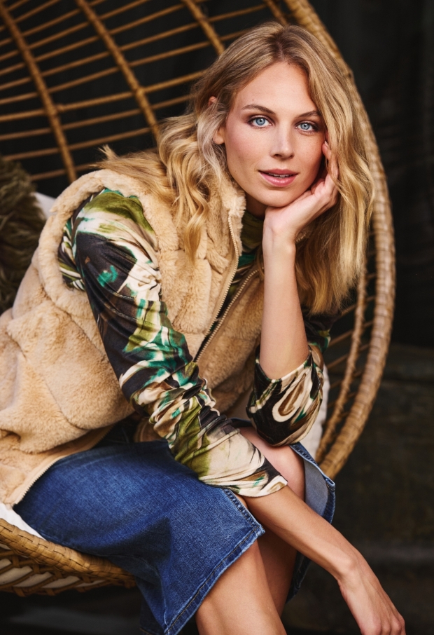 W90587/Ninette Khaki- 1