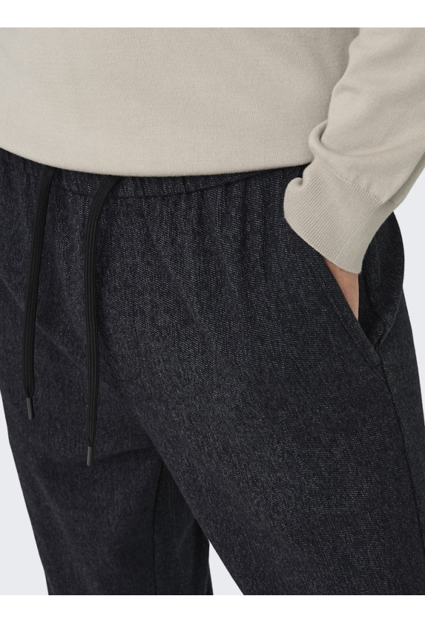 22031066 Black/ONS PRINT