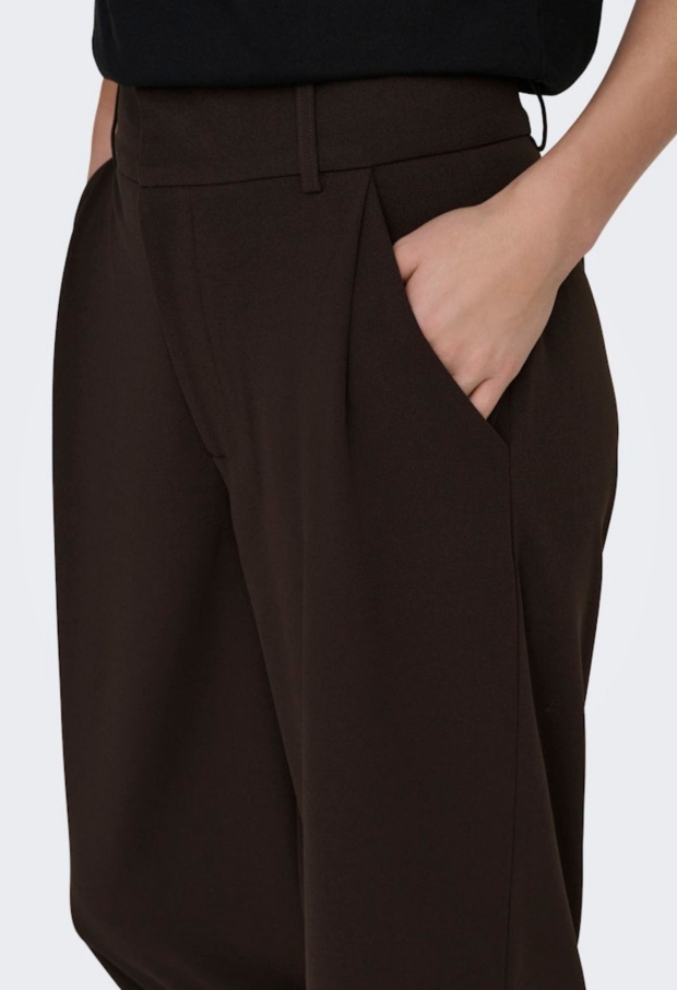 15330419 Chocolate Torte