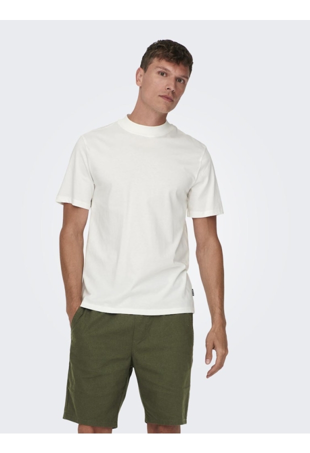 22027086 Cloud Dancer 