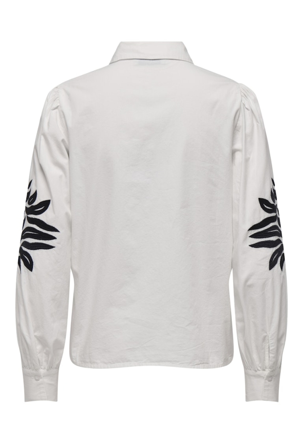 15343792 Cloud Dancer/LOVE 