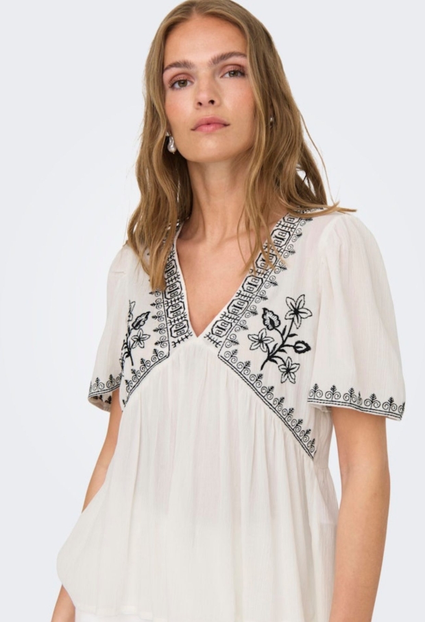 15350745 Cloud Dancer/BLACK/GREY 