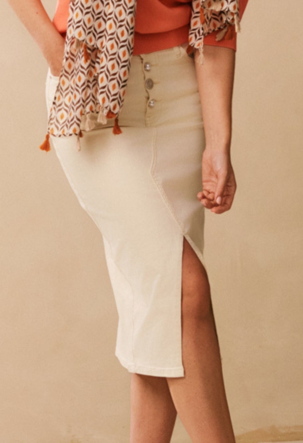 Z90452/Dagmar Ecru 1