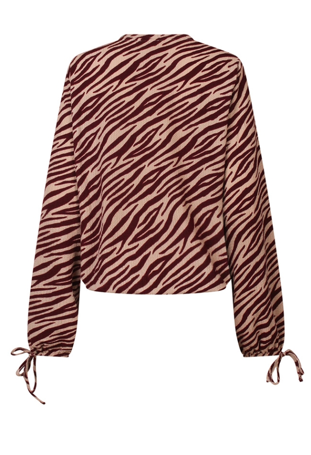 W10479/Dana Bordeaux 