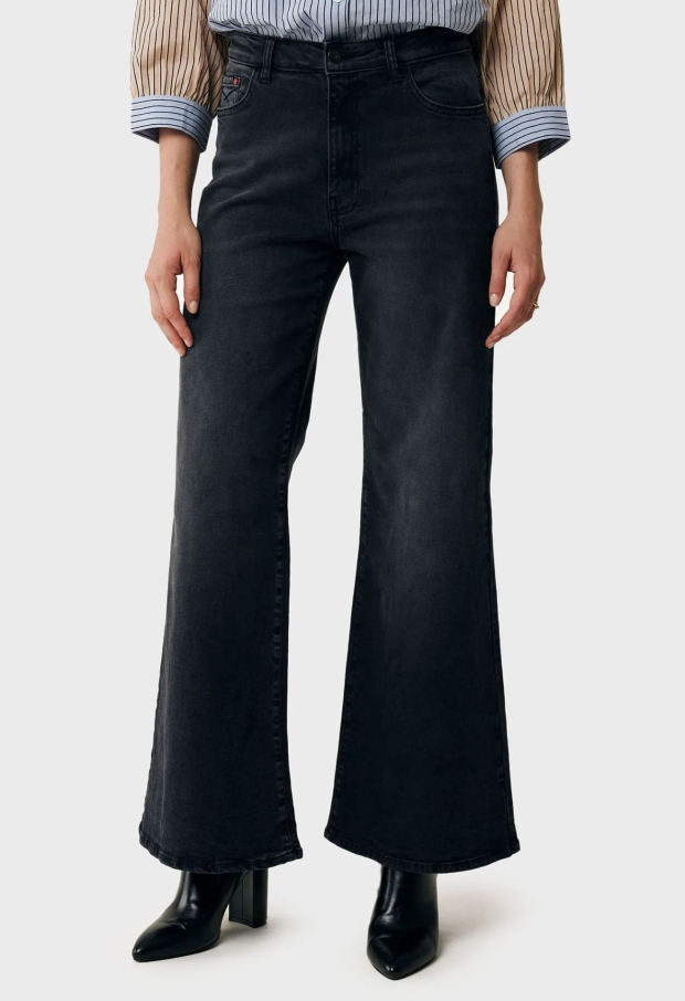 MF006202253W Black denim 