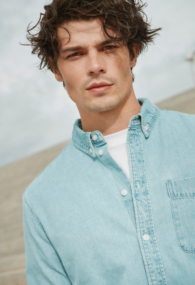 22036600 Light Blue Denim