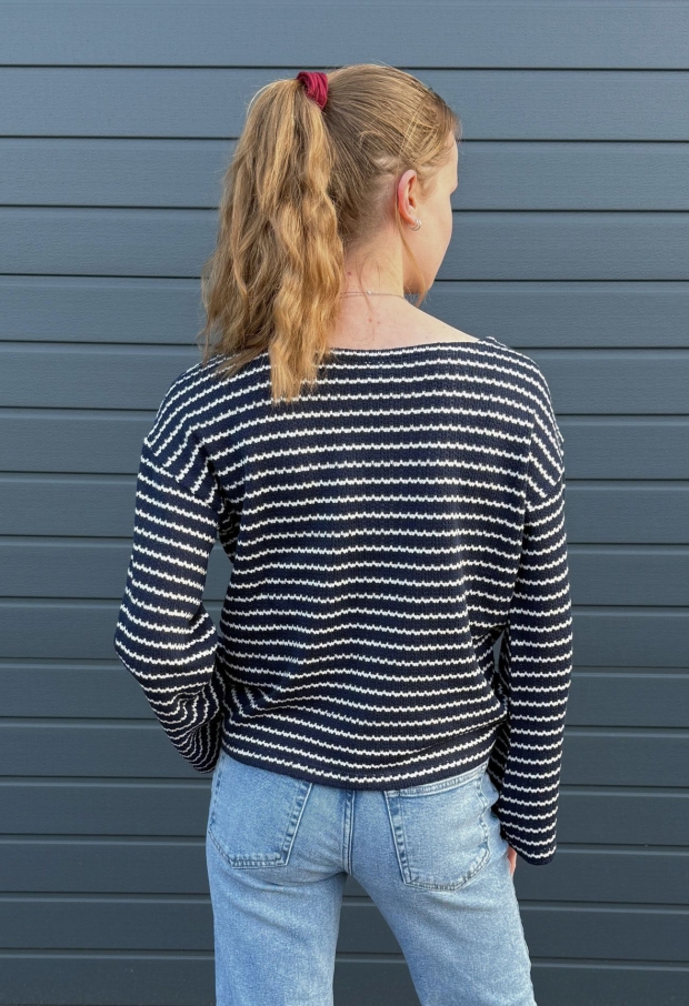 15365937 Black Iris/BIRCH + BS HEART 