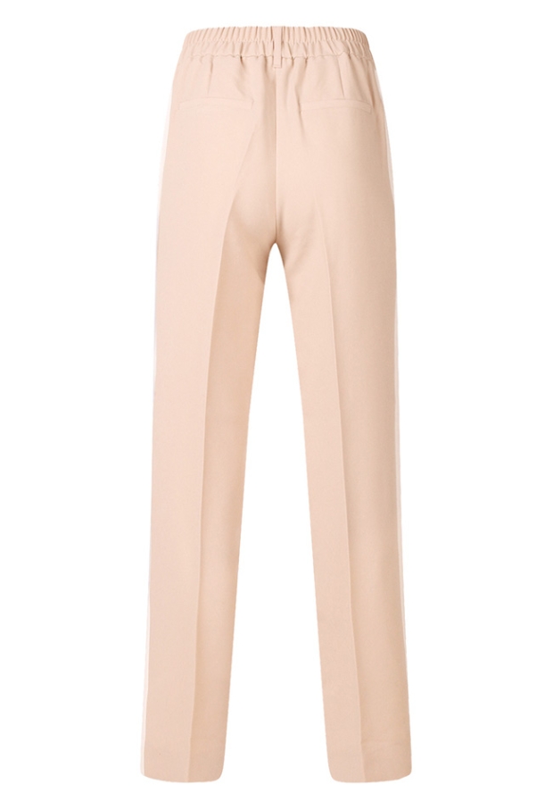 Z10449/Adrianna zand