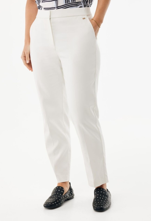 MF007000261W off white 