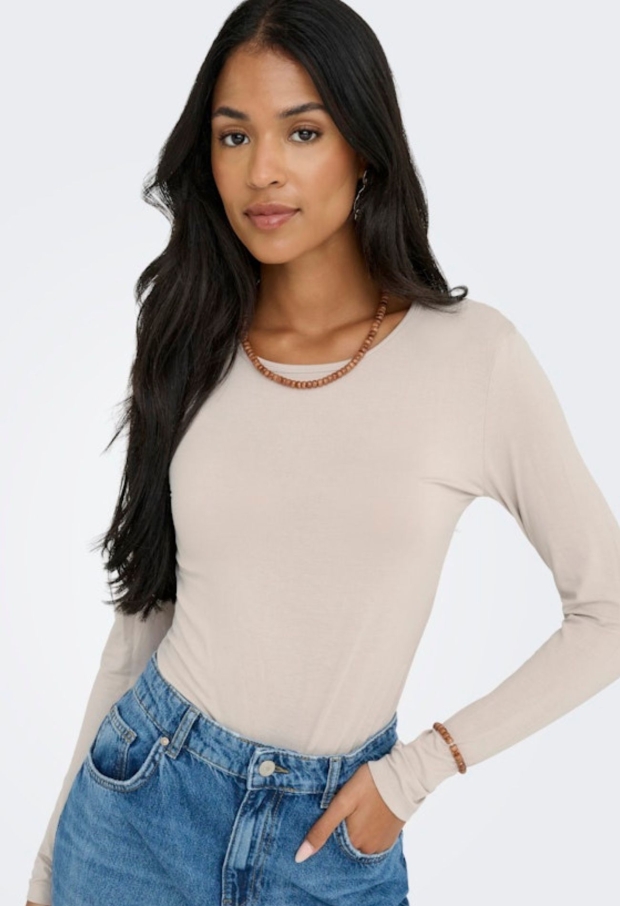 15272092 Chateau Gray 