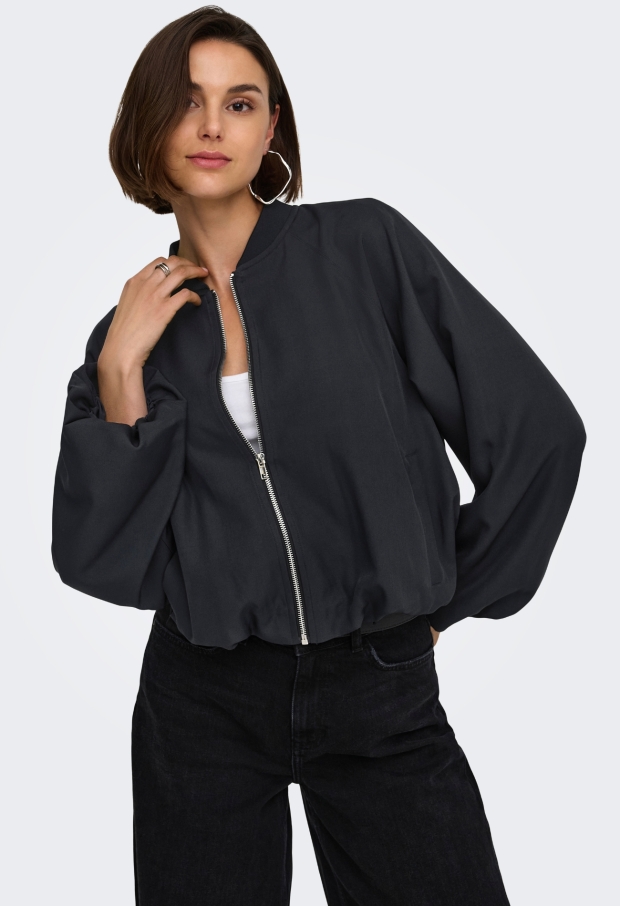 15380639 Black