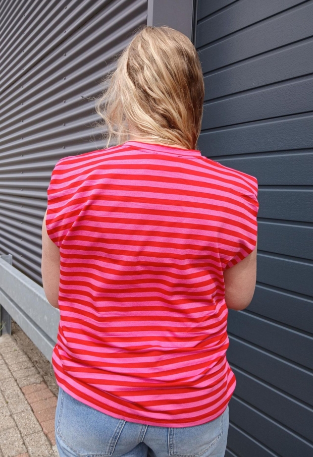 Streep t-shirt kapmouw ROOD