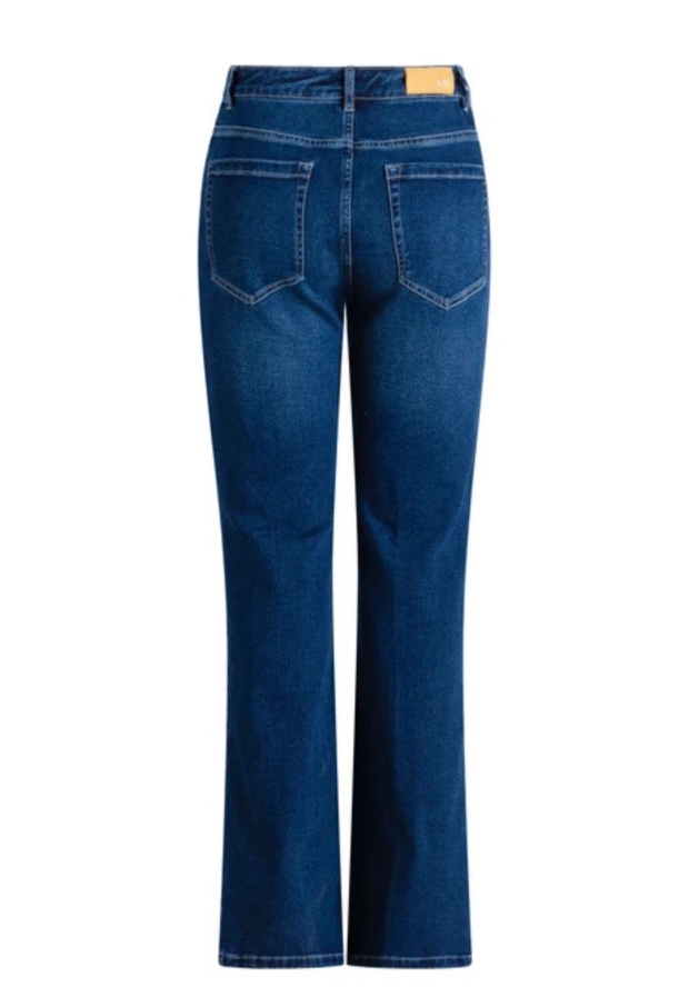 Yest Dames Jeans Dark Blue Denim 0006553 Yest Dames Jeans Dark Blue Denim 0006553