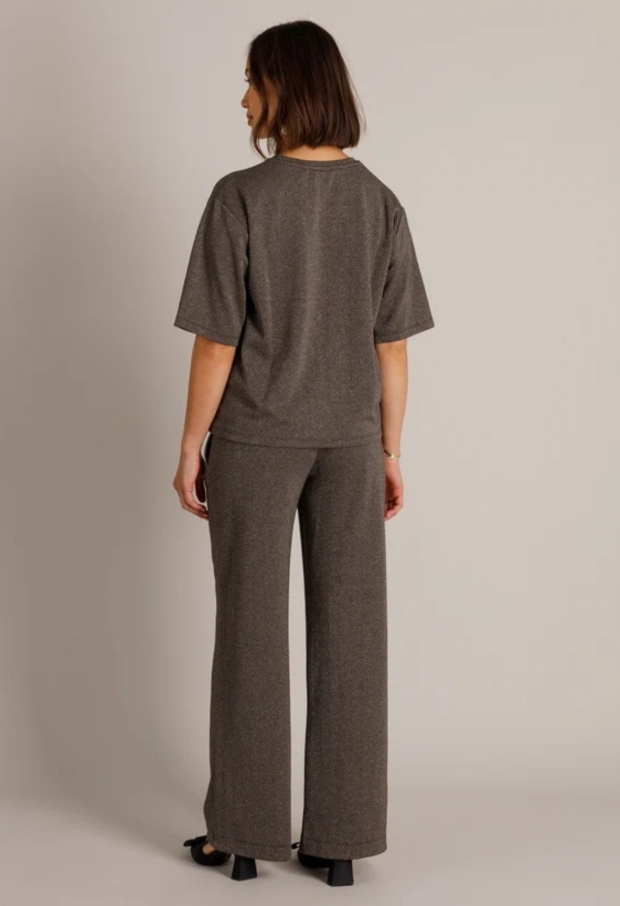 Yest Dames Tops korte mouw Black/Taupe Grey 0006653 Yest Dames Tops korte mouw Black/Taupe Grey 0006653