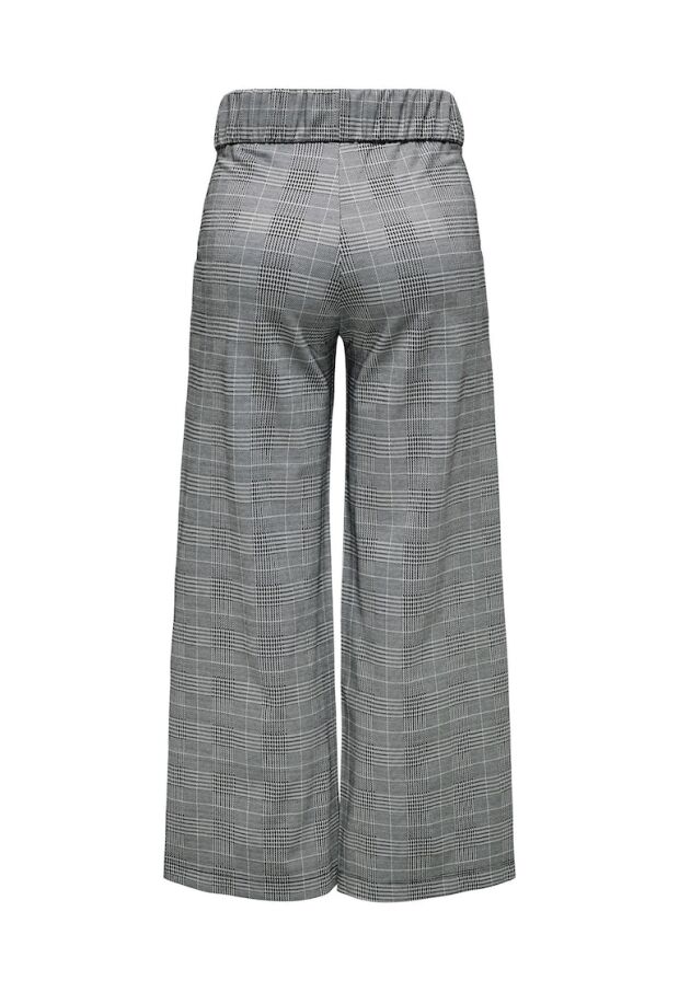 15242797 Black/02-24-30 PRISTINE GRAPHIC 