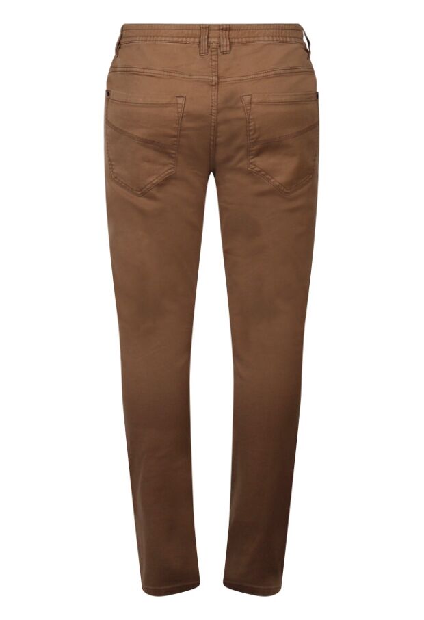 W80428 /Michael CAMELL 