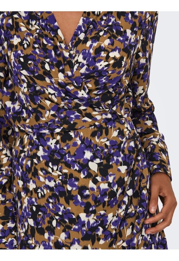 15303196 Toasted Coconut/CHOCOLATE TORTE HOU