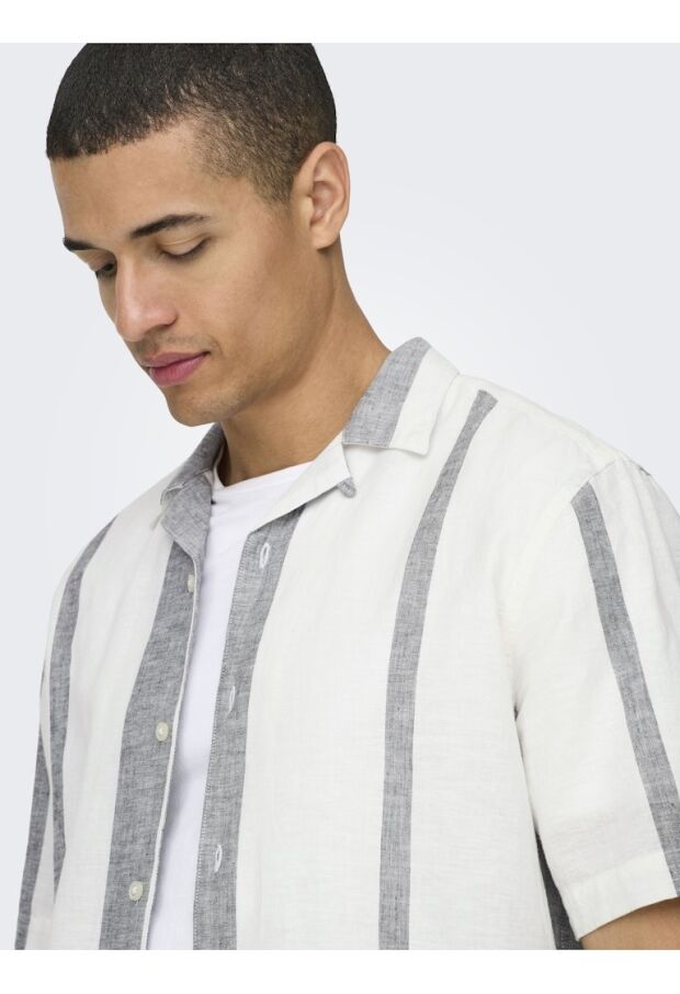 22026109 Cloud Dancer 