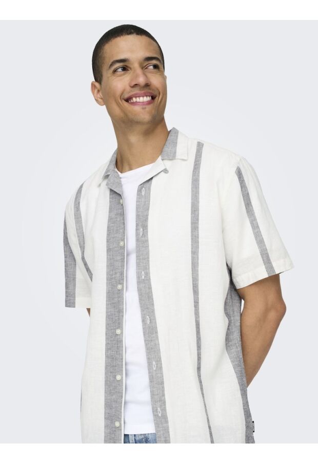 22026109 Cloud Dancer 