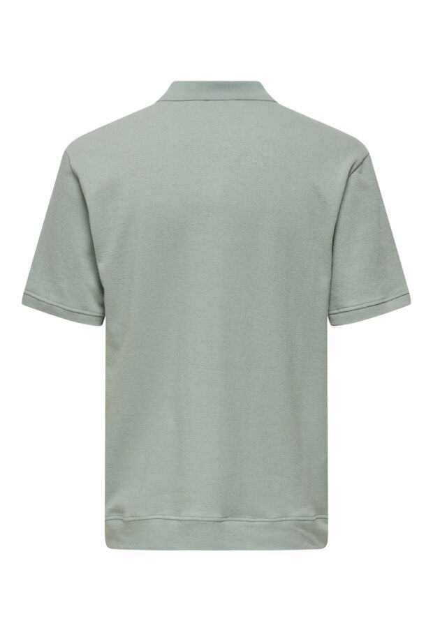 22033697 Iceberg Green 