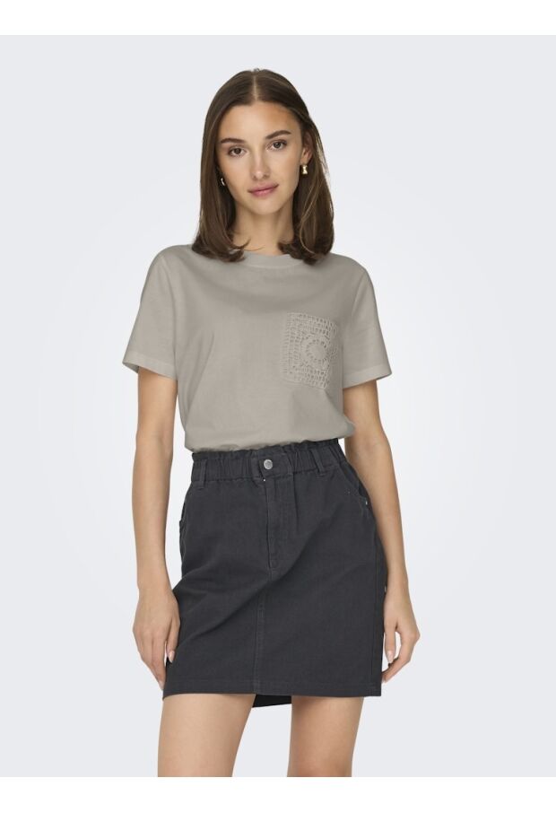 15322073 Chateau Gray 