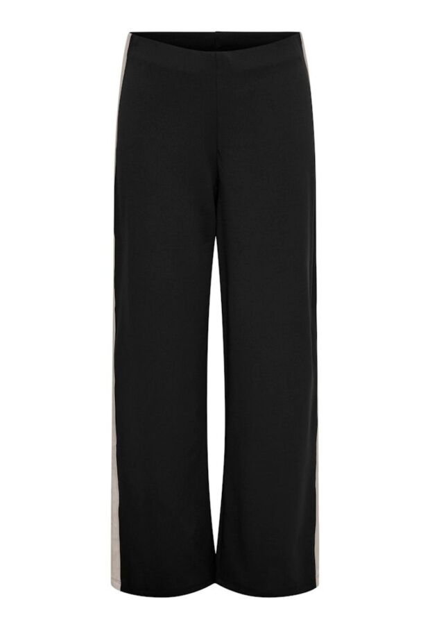 15357399 Black/BLACK 