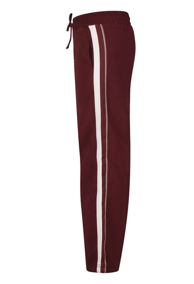 W10091/Tamira DONKER ROOD