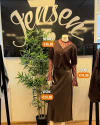 Instagram foto 2 van @jensen_familyshop